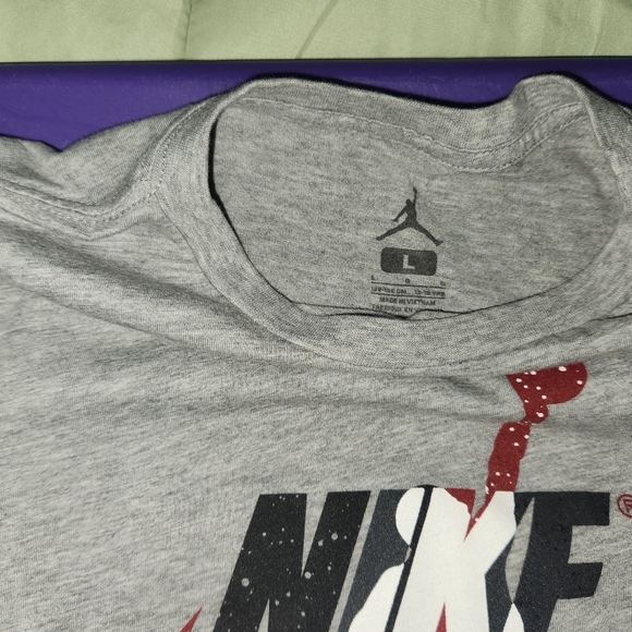 Boys Jordan tshirts - Picture 7 of 8